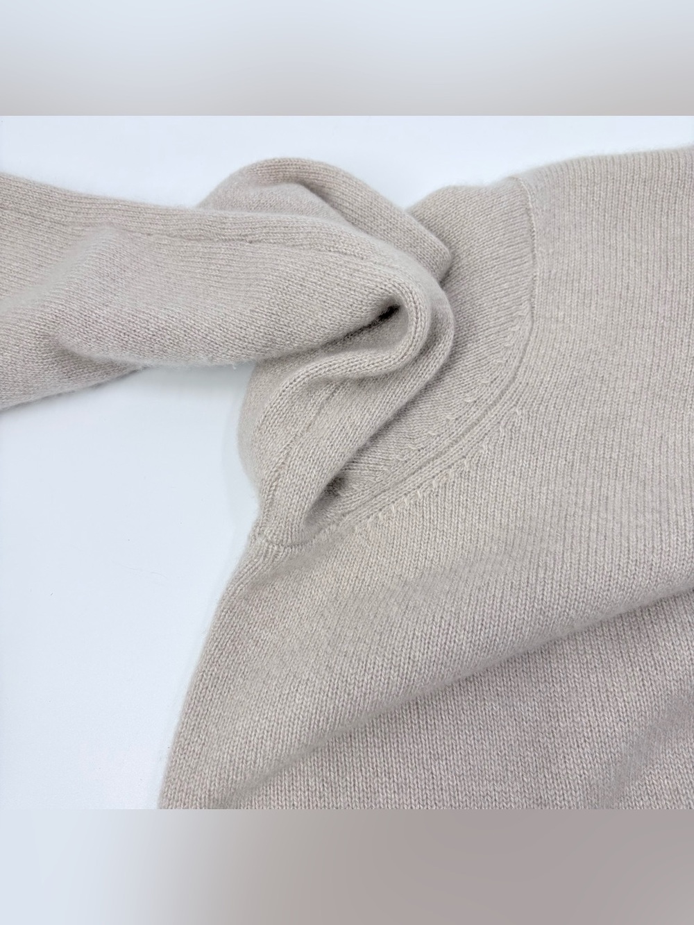 Quince Heather Cloud Beige Mongolian Cashmere Oversized Crewneck Sweater - Picture 10 of 12